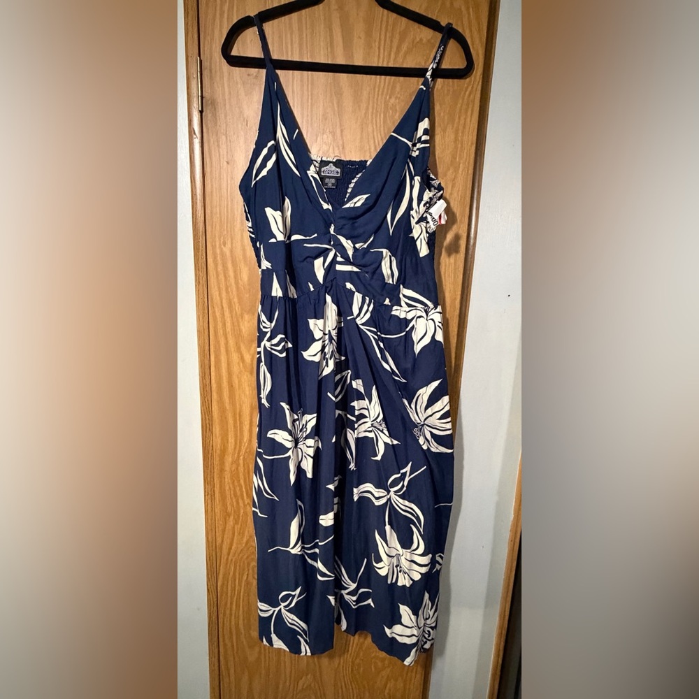 Angie Navy Floral Twist-Front Midi Dress